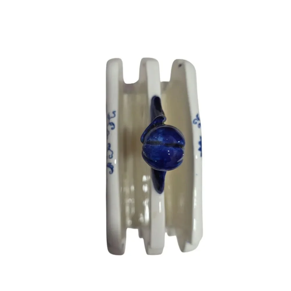 Blue Onion Napkin Holder Ceramic Japan Porcelain Lidded Table Caddy Decor‎